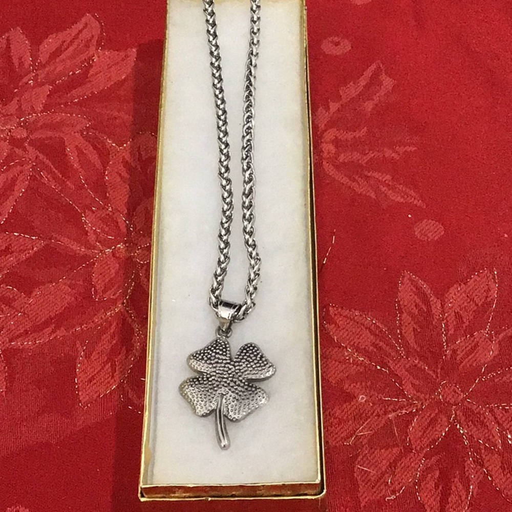 4 Leaf Clover Lucky Charm Stainless Steel Pendant & 24” Chain. Unisex.NWT.